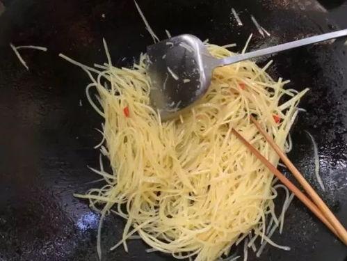 八零小辣椒干翻极品,干翻极品，成就传奇人生